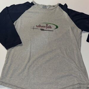 Super Cute Y2K Levi’s Silver Tab Gray and Navy Raglan Shirt